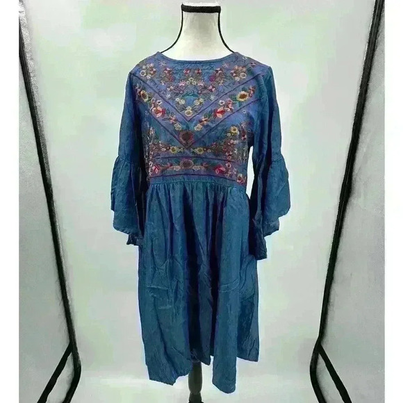 Umgee Women's Floral Embroidered Keyhole Bell Sleeve Blue Mini Dress Bohemian SM - Picture 1 of 5